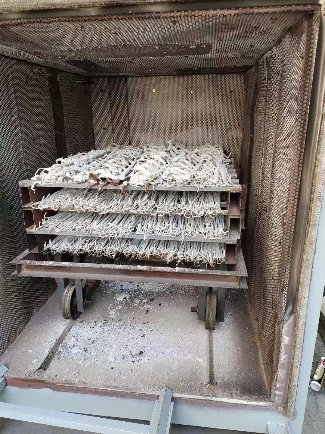 jig cleaning.jpg